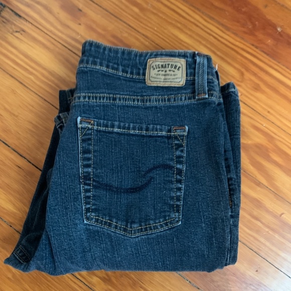 Levi’s signature size 12 short  at waist bootcut jeans. Worn about 8x - Picture 6 of 6